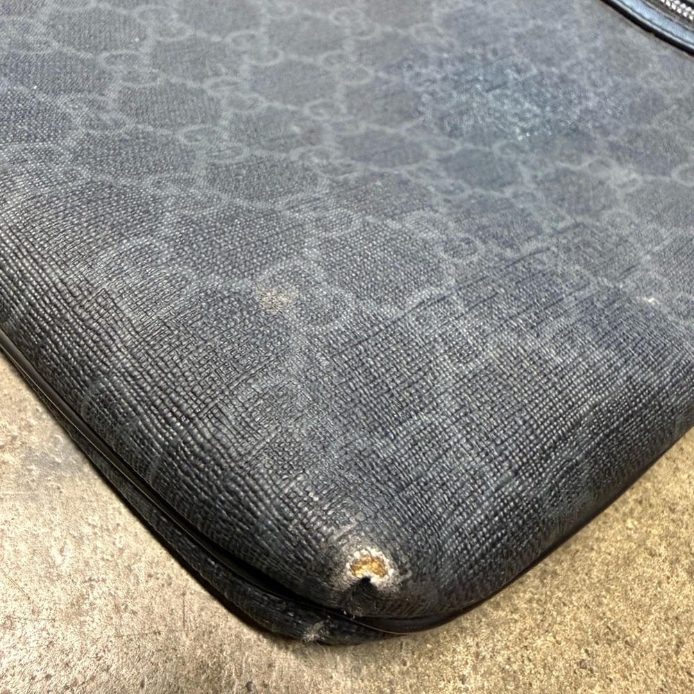Gucci Dark Gray Messenger Bag - Picture 9 of 9